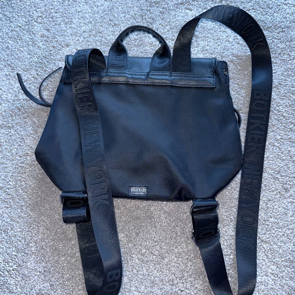 Botkier New York Black Nylon Trigger Medium Backpack w Adjustable Straps - Picture 10 of 15